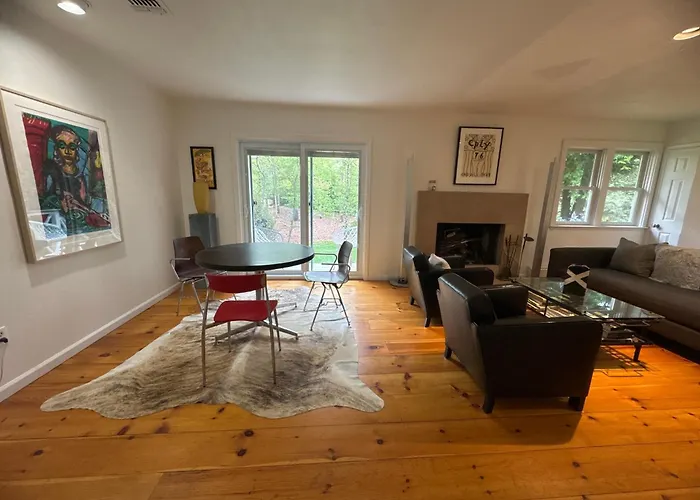 Private Home Near Ocean Beaches, Nature Preserve